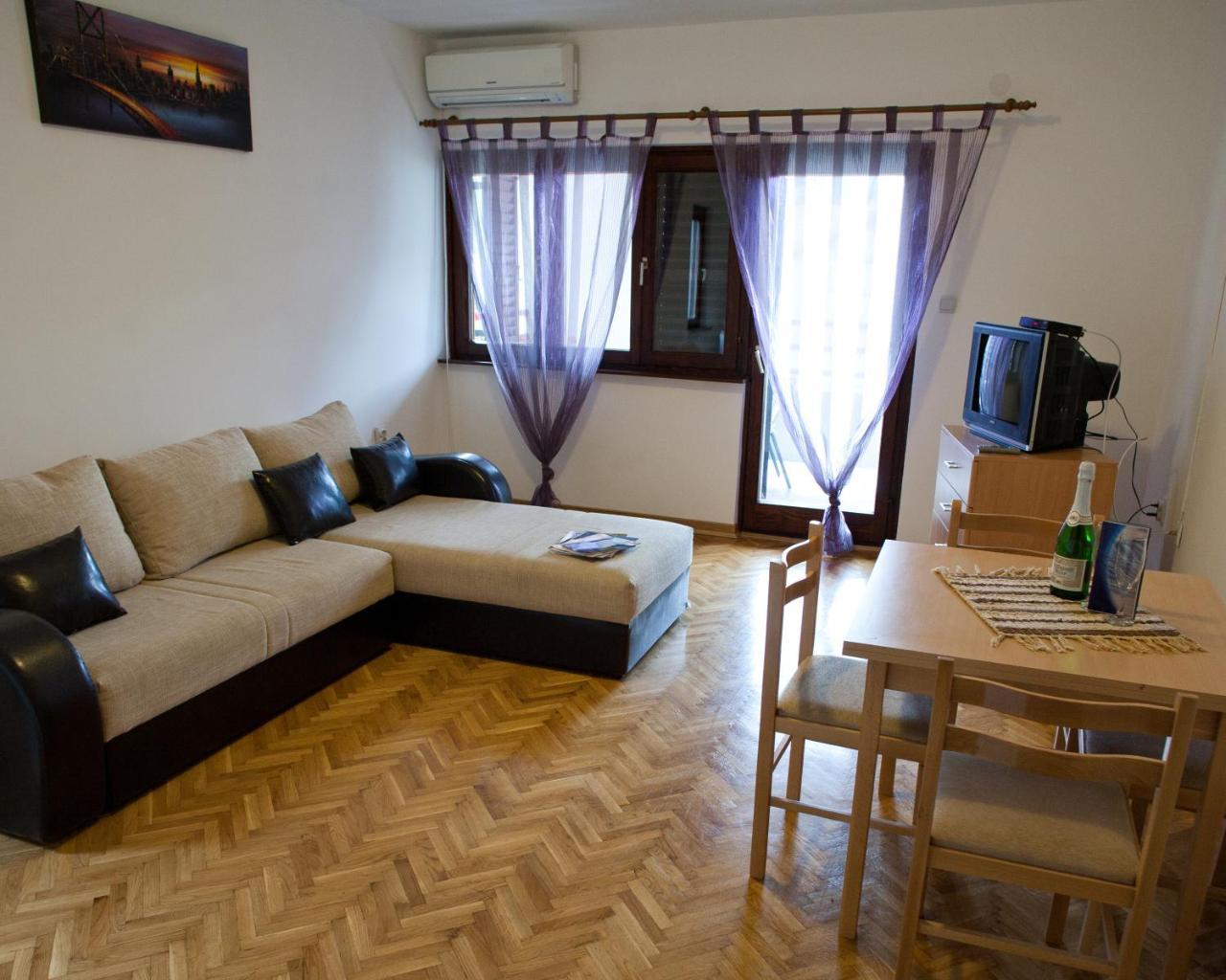 Apartments Villa Illyrik Risan Exterior photo